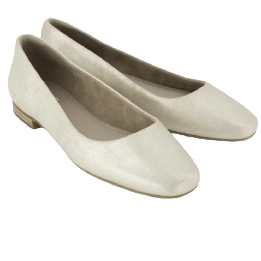 TOMS Women's Briella Ballet Flats in Silver/Light Metallic Suede sz 7.5 - Picture 1 of 15